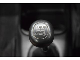プロボックスバン 画像14フルセグナビ Bluetooth リフトアップ MTタイヤ ルーフレール ルーフラック  ETC カスタムグリル 4WD ブラウンシート キーレス